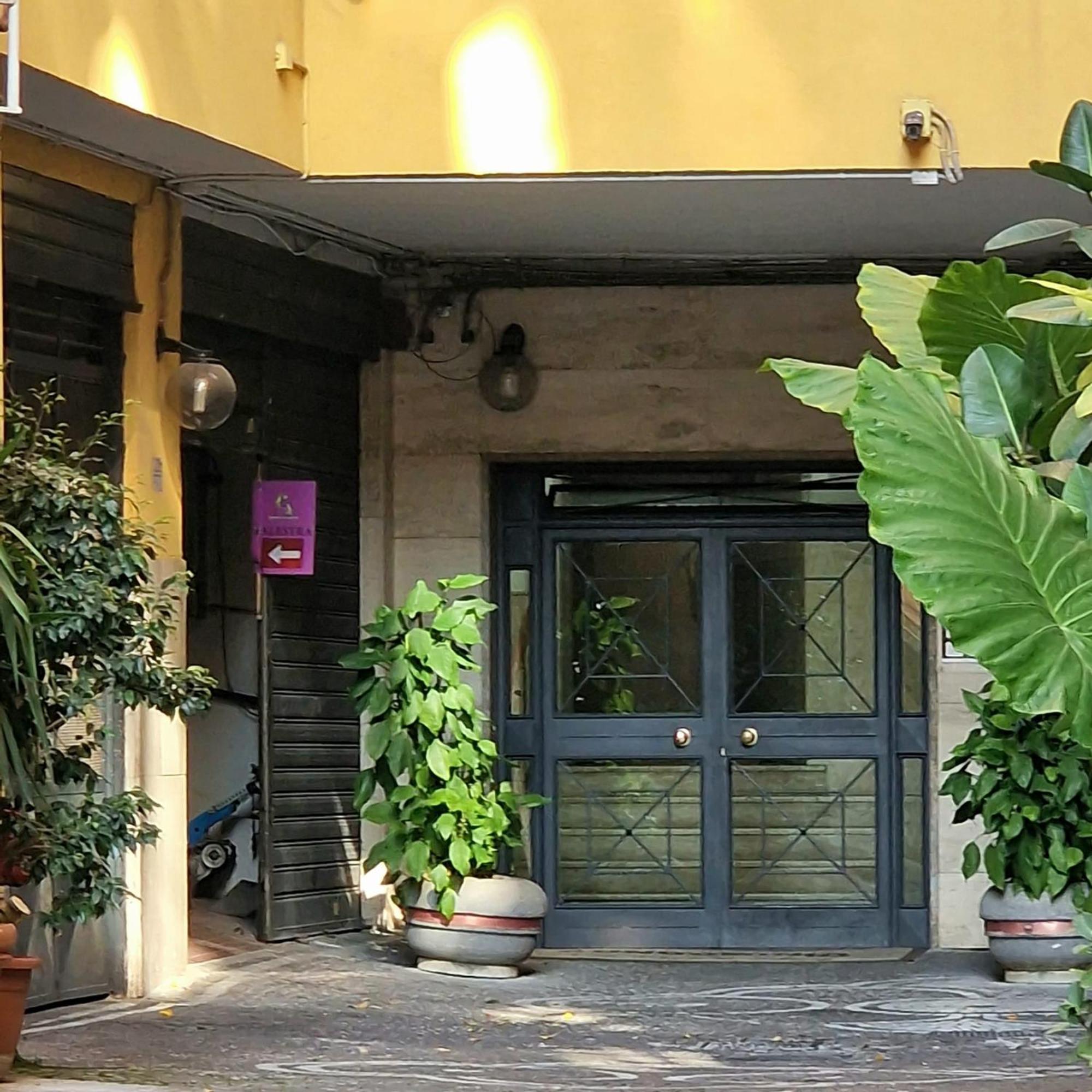 Faccia Gialla Napoli Casa Vacanze Exterior foto