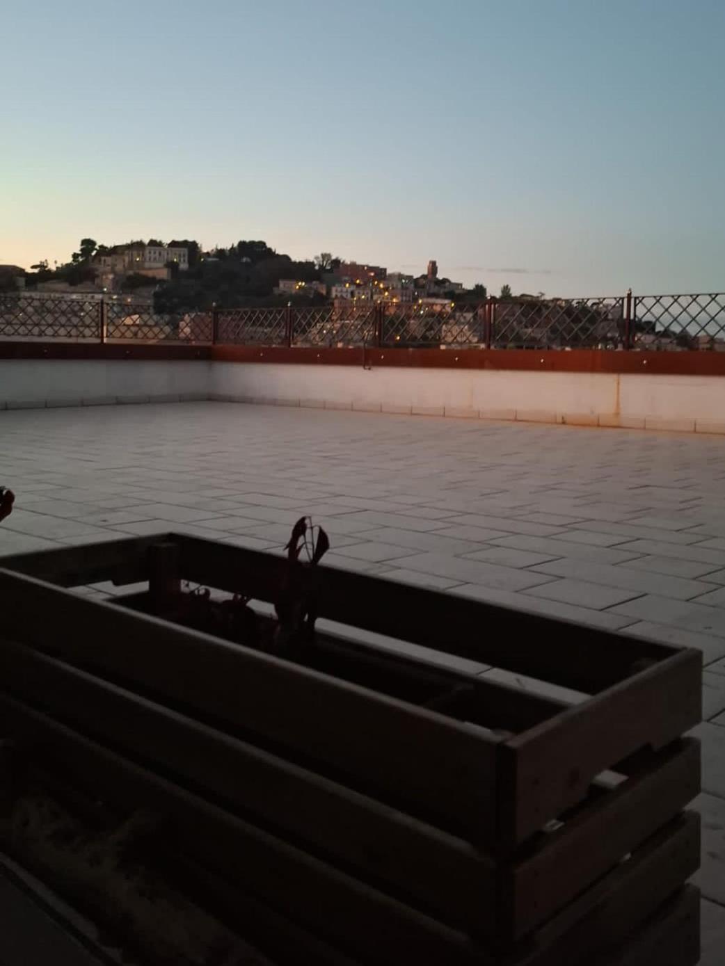 Faccia Gialla Napoli Casa Vacanze Exterior foto